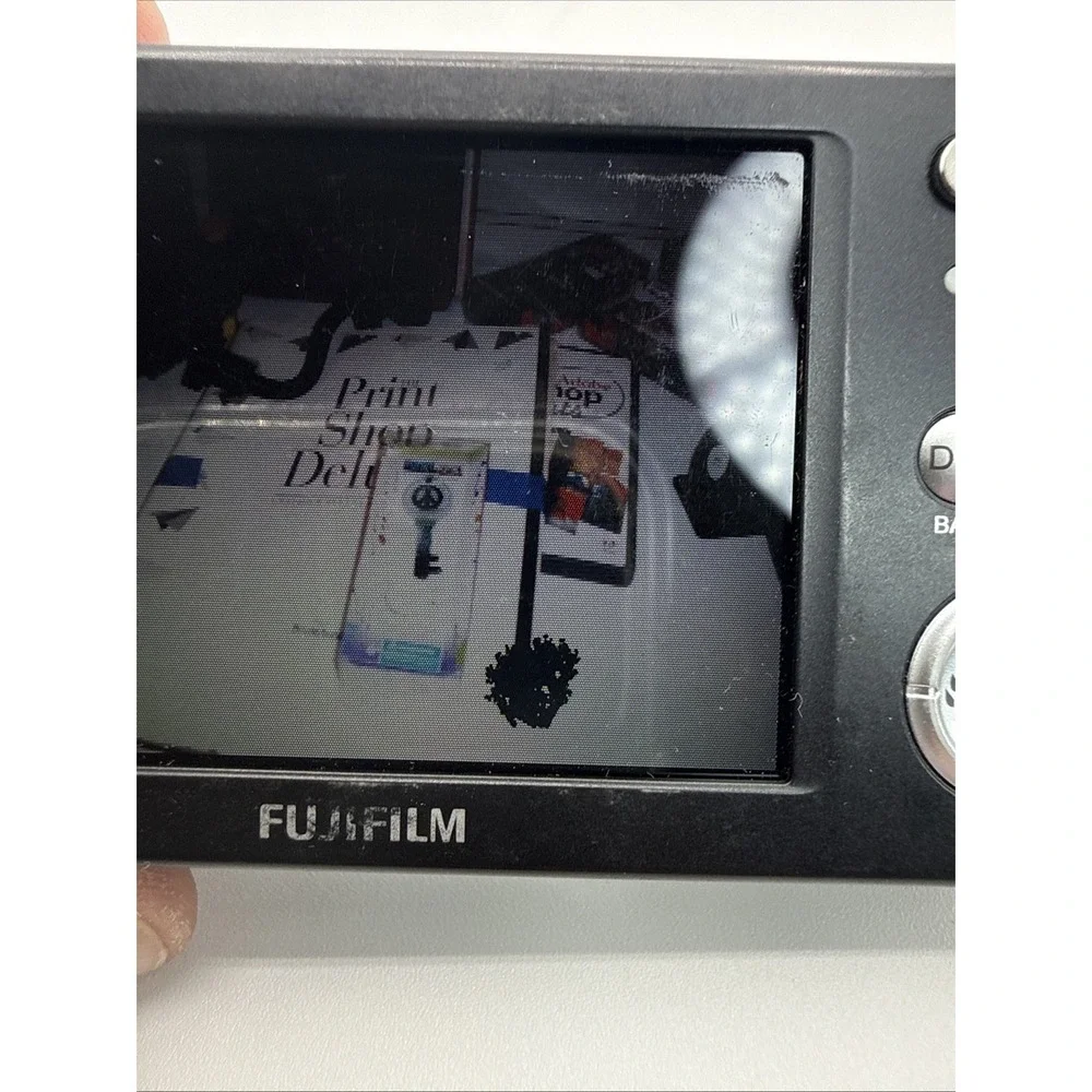 Fujifilm FinePix J20 10.0MP Digital Camera Black Battey+Charger Tested Read